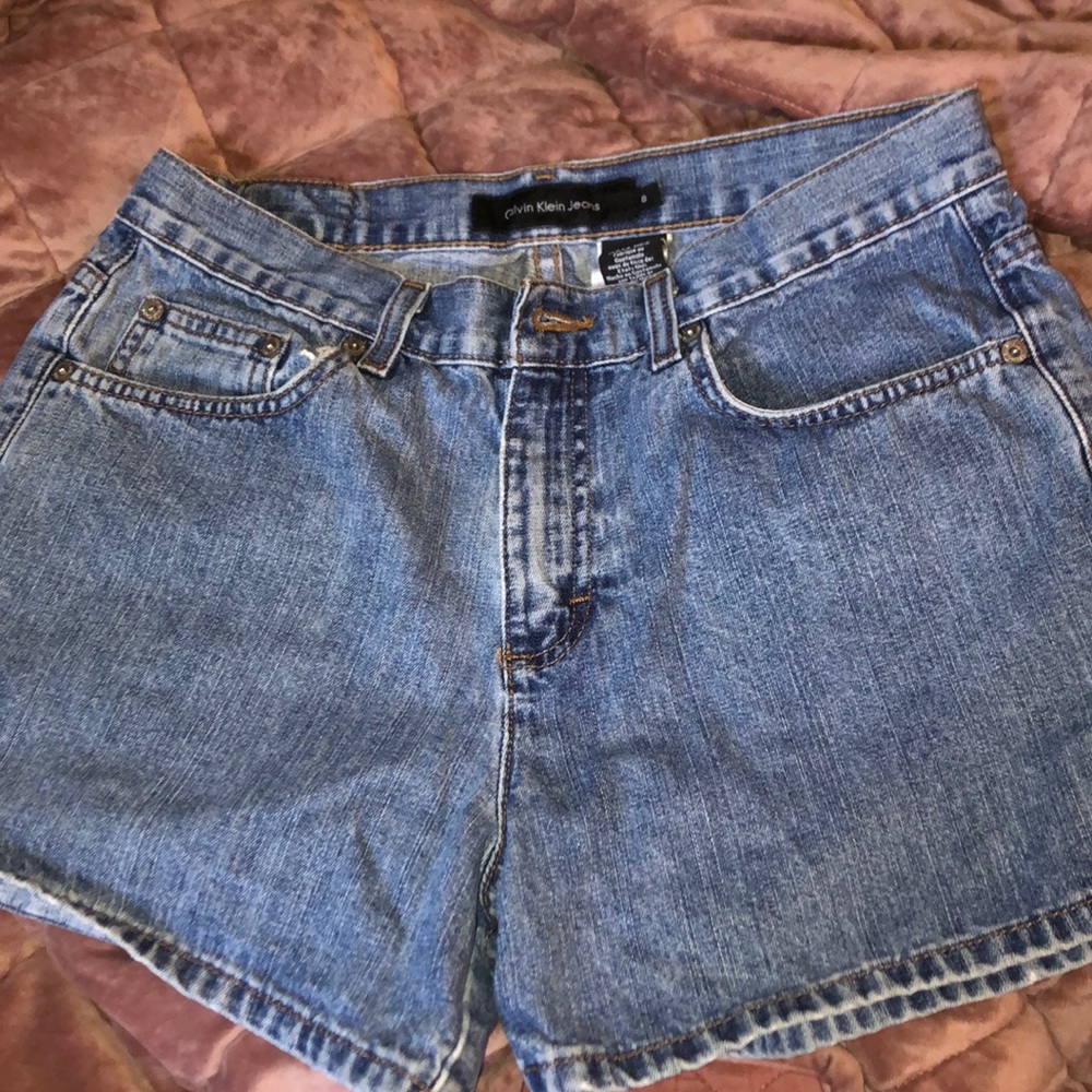Calvin Klein vintage side slit short
